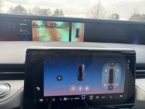 New 2026 Lincoln Nautilus Reserve image 17