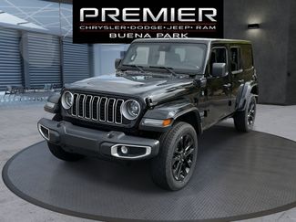 Used 2025 Jeep Wrangler Unlimited Sahara w/ Safety Group AWD/4WD video 1