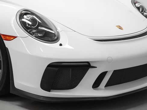 Certified 2018 Porsche 911 GT3 RWD image 23