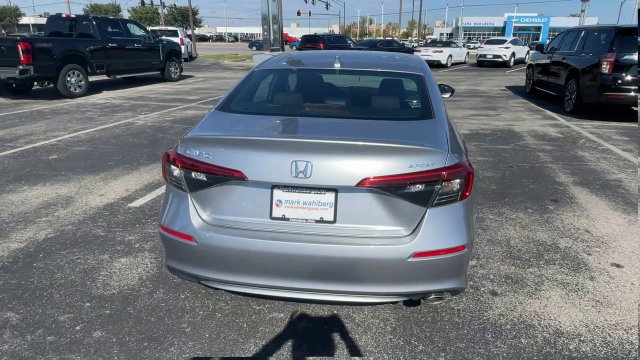 Used 2023 Honda Civic Sport image 9