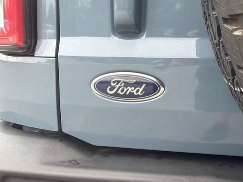 Used 2023 Ford Bronco Outer Banks AWD/4WD image 11