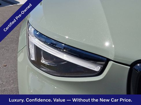 Certified 2024 Volvo XC40 B5 Plus w/ Protection Package Premier AWD/4WD image 10