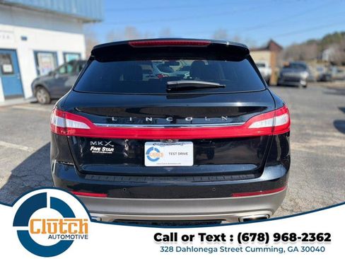 Used 2016 Lincoln MKX Reserve w/ Driver Assistance Package image 8
