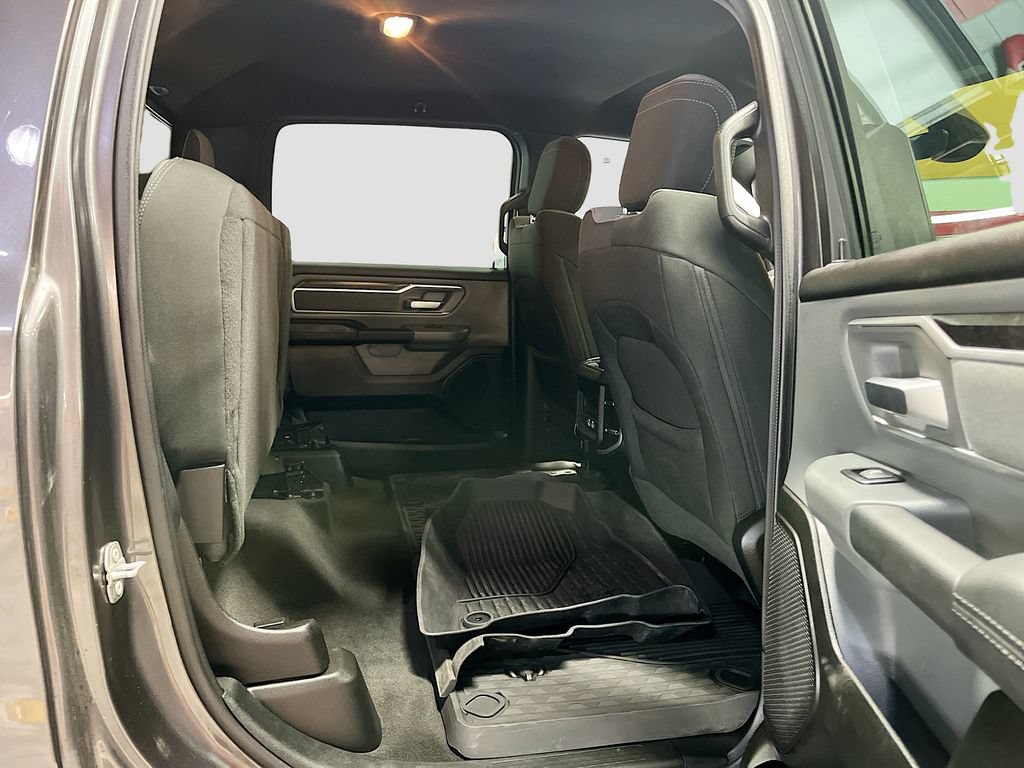 Used 2022 RAM 1500 Big Horn AWD/4WD image 27