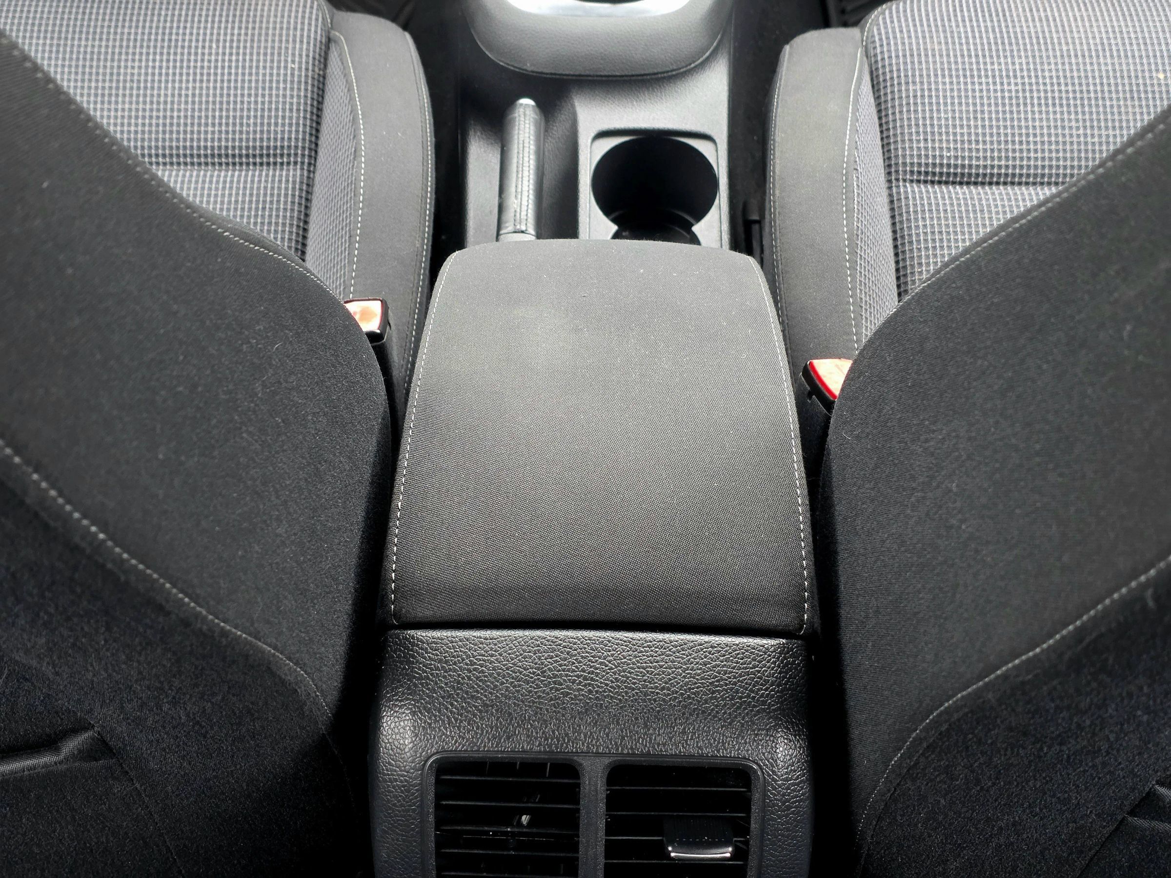 Used 2013 Volkswagen Golf TDI FWD image 31