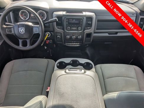 Used 2015 RAM 3500 Tradesman w/ Chrome Appearance Group image 15