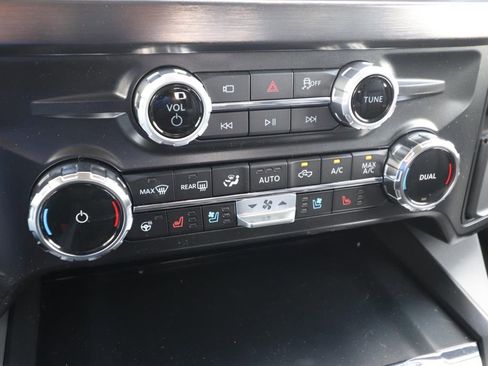 New 2026 Ford F250 Lariat image 21