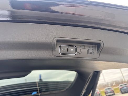 New 2026 Ford Explorer ST-Line w/ ST-Line Street Pack image 13