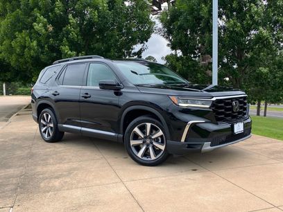 Used 2025 Honda Pilot Touring