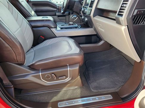 Used 2020 Ford F150 Limited w/ Trailer Tow Package image 16