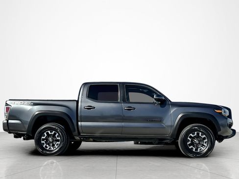 Certified 2022 Toyota Tacoma TRD Off-Road w/ TRD Premium Off Road Package image 6