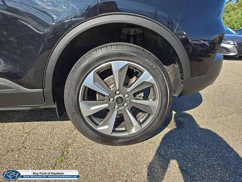 Used 2024 Ford Escape Platinum AWD/4WD image 7