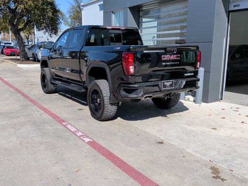 Used 2024 GMC Sierra 1500 Elevation w/ Preferred Package image 8