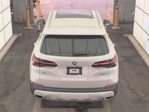 Used 2025 BMW X5 sDrive40i image 7