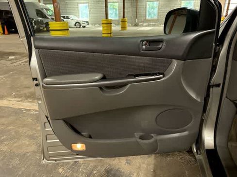 Used 2006 Toyota Sienna LE AWD/4WD image 26