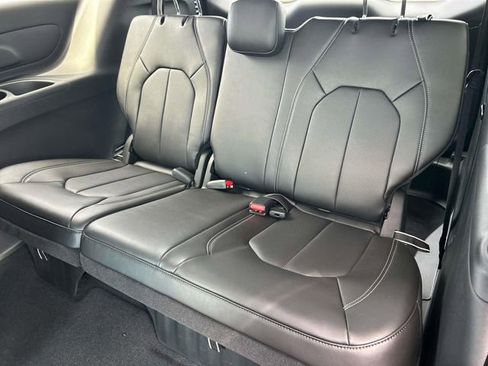 New 2026 Chrysler Voyager LX FWD image 19