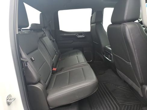 Used 2024 Chevrolet Silverado 1500 LTZ image 10