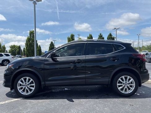Used 2021 Nissan Rogue Sport SV w/ Technology Package FWD image 9
