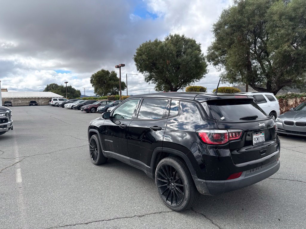 Used 2018 Jeep Compass Sport FWD image 6