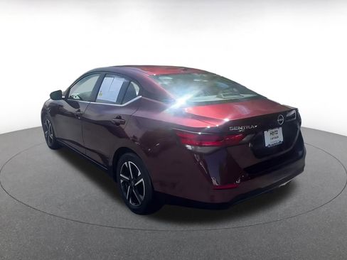 Used 2025 Nissan Sentra SV image 11