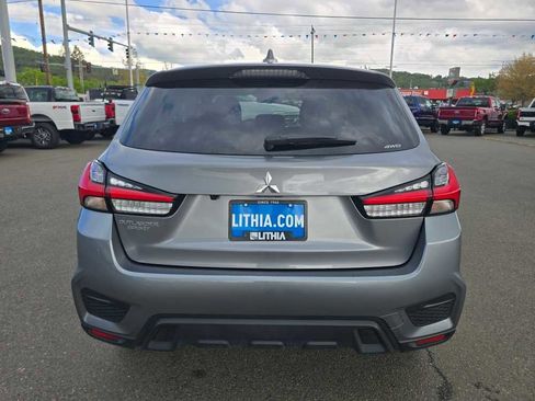 Used 2025 Mitsubishi Outlander Sport ES AWD/4WD image 4