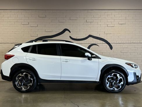 Used 2021 Subaru Crosstrek 2.5i Limited AWD/4WD image 3