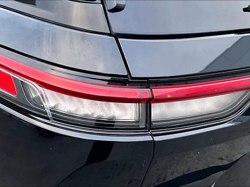 Used 2024 Jeep Grand Cherokee Altitude image 31