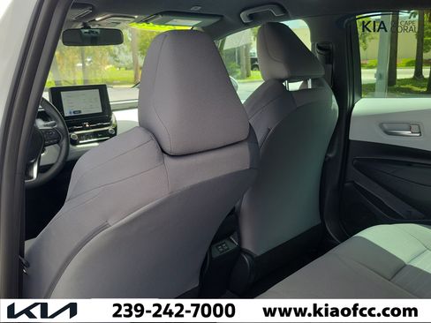 Used 2025 Toyota Corolla SE FWD image 13