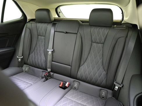 Certified 2023 Buick Envision Avenir AWD/4WD image 16