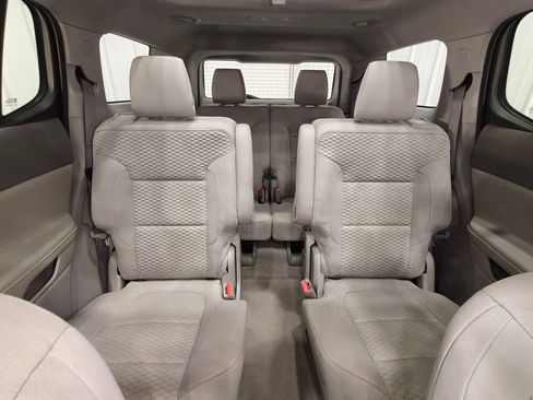 Used 2017 GMC Acadia SLE w/ Driver Alert Package I AWD/4WD image 25