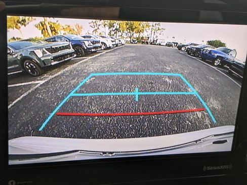 Used 2021 Toyota Corolla LE image 21