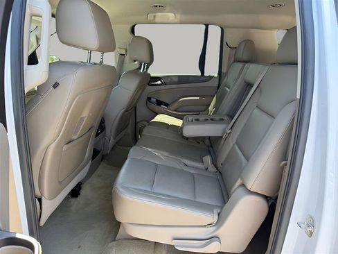 Used 2016 GMC Yukon XL SLT RWD image 26