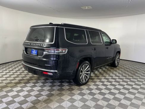 Used 2023 Jeep Grand Wagoneer Series II w/ Flexible Seating Group image 15