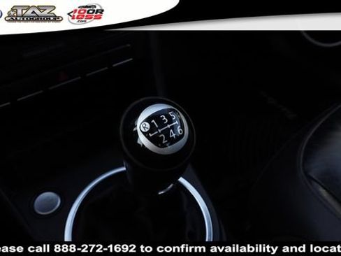 Used 2012 Volkswagen Beetle 2.0T FWD image 12