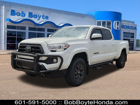 Used 2022 Toyota Tacoma SR5 RWD image 1