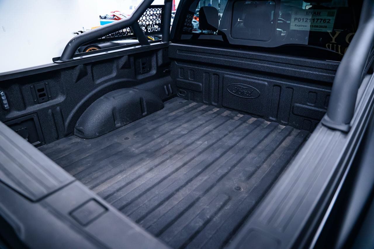 Used 2025 Ford F150 Raptor w/ Equipment Group 803A Raptor R AWD/4WD image 28