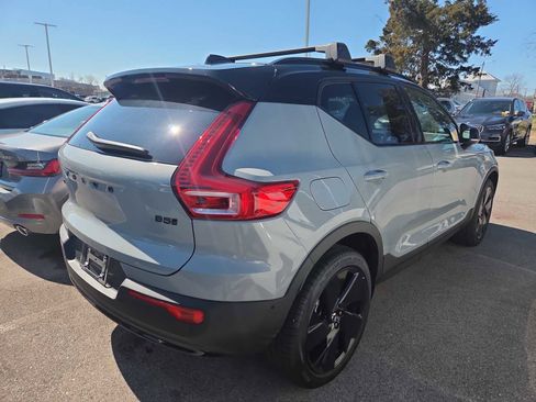Used 2026 Volvo XC40 B5 Ultra w/ Protection Package Premier image 3