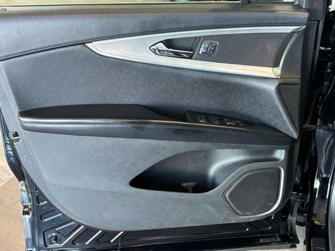 Used 2016 Lincoln MKX Premiere image 14