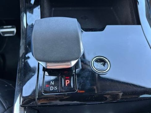 Used 2024 Land Rover Range Rover Sport Dynamic SE image 24