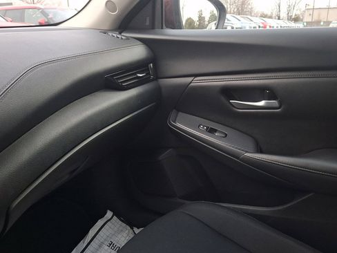 Used 2024 Nissan Sentra SV image 31