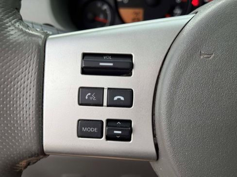 Used 2018 Nissan Frontier SV w/ Value Truck Package AWD/4WD image 17