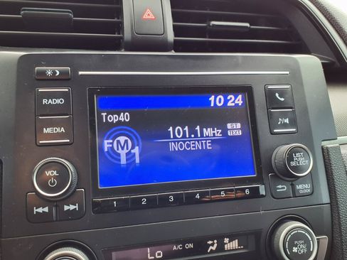 Used 2019 Honda Civic LX image 6