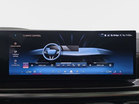 New 2026 BMW X5 xDrive40i AWD/4WD image 18