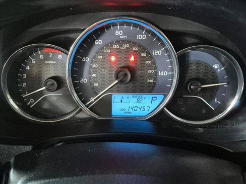 Used 2015 Toyota Corolla LE FWD image 11