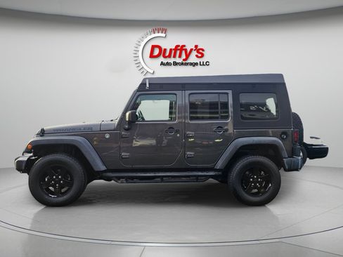 Used 2017 Jeep Wrangler Unlimited Sport image 14