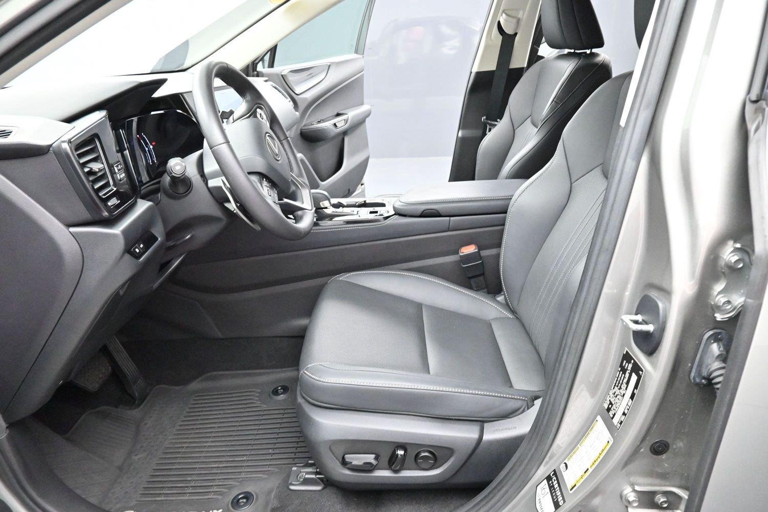 Used 2022 Lexus NX 250 FWD w/ Towing Package (2000 Lbs) image 13