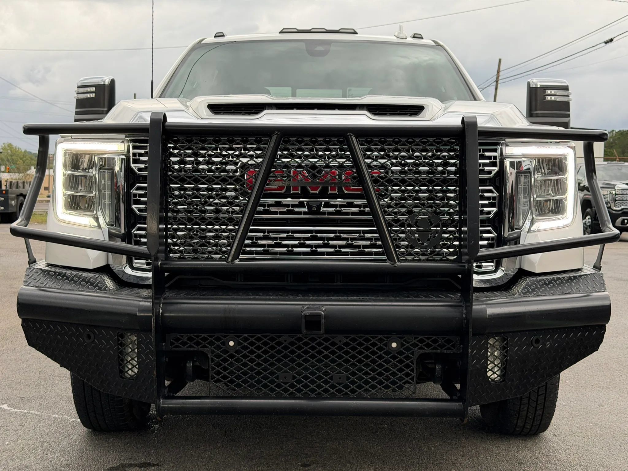 Used 2021 GMC Sierra 3500 Denali w/ Denali Ultimate Package AWD/4WD image 11
