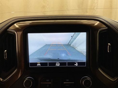 Used 2021 Chevrolet Silverado 1500 High Country AWD/4WD image 19