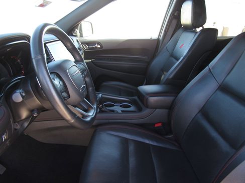 Used 2025 Dodge Durango GT image 16