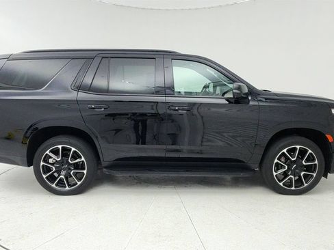 Used 2024 Chevrolet Tahoe RST w/ Luxury Package RWD image 8